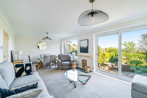 Photo 16- click for photo gallery